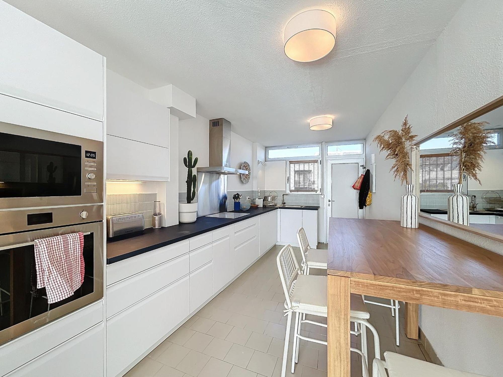 Apartamento T3 En Duplex Avec Terrasse, Face A La Plage, Climatise, Wifi, Parking Prive - Fr-1-715-96